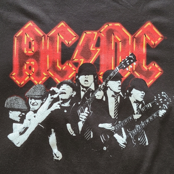 AC⚡️DC - Official Band T - Picture 3 of 9
